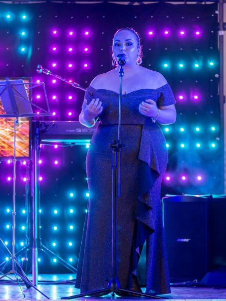 Aurora Jiménez - Cantante